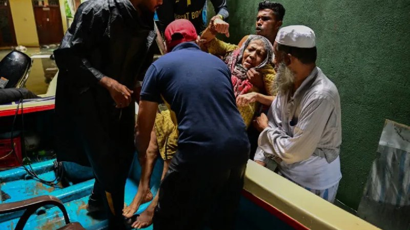 “社区被泥浆掩埋”：斯里兰卡洪灾死亡人数升至159人