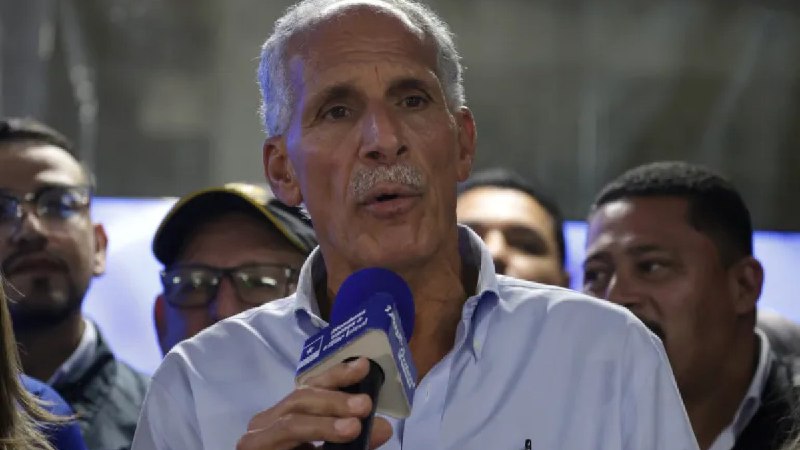 初步计票结果显示：特朗普支持的候选人纳斯里·阿斯富拉在洪都拉斯总统选举中领先