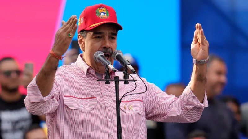 在与美国关系紧张之际 委内瑞拉总统马杜罗证实与特朗普进行了“友好”通话