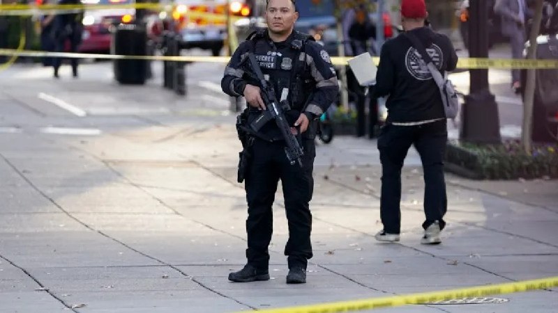 华盛顿特区枪击案直播新闻：两名国民警卫队士兵受伤而嫌犯已被拘留