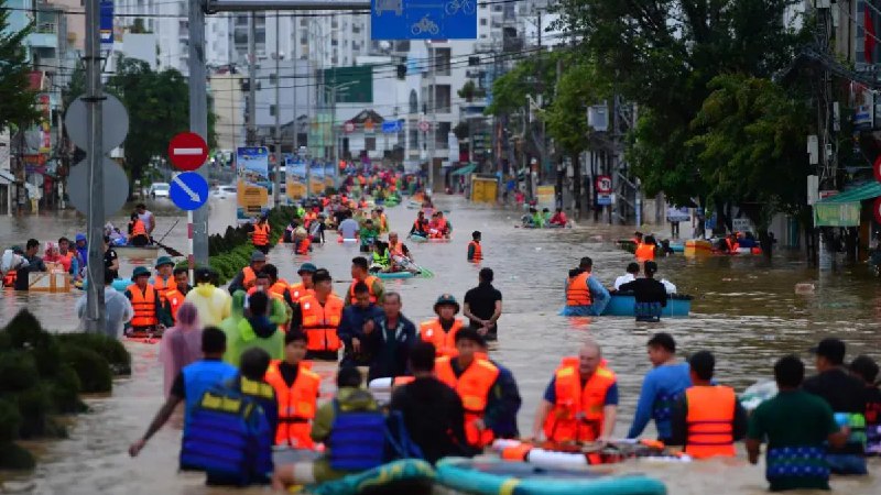 越南洪灾死亡人数升至90人，多人失踪