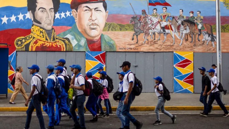 航空公司暂停航班预示着美国即将对委内瑞拉采取行动