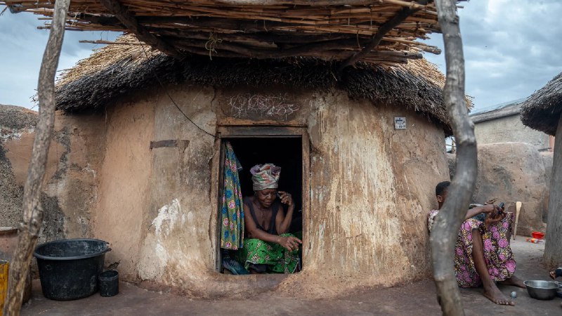 被指控、被排斥、被流放：被流放到加纳“女巫营”的女性