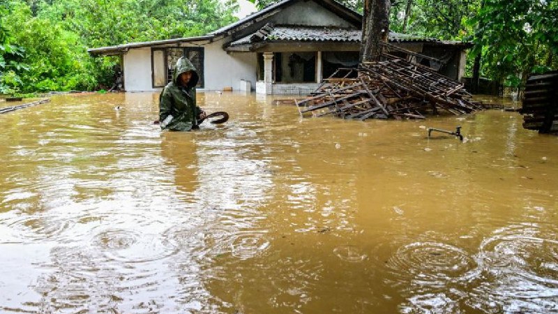 “迪特瓦”气旋造成的死亡人数已达123人，斯里兰卡寻求外国援助