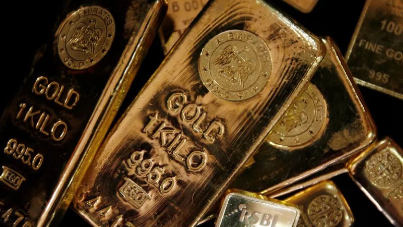 金价在获利回吐中企稳