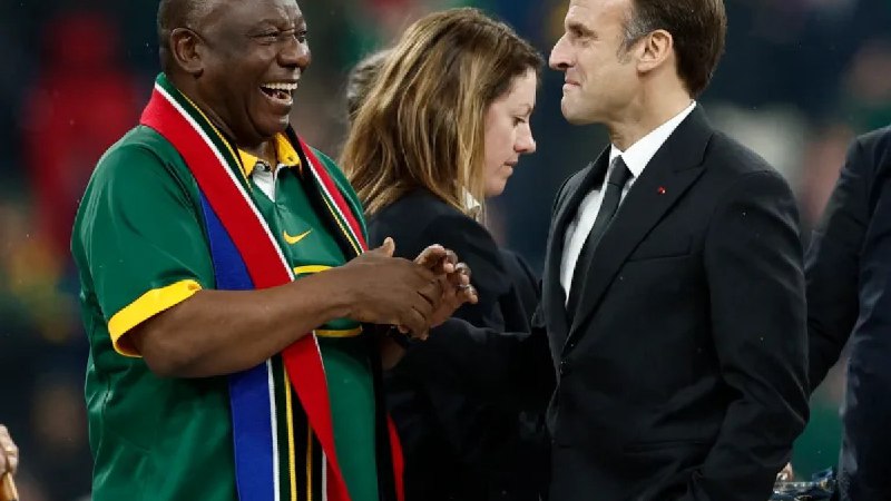 马克龙访问非洲：法国影响力下滑之际的新行程